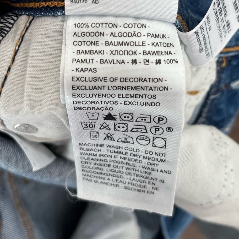 Levi’s Wedgie Straight Distressed Button Fly Denim Jeans Size 26 - Picture 5 of 6
